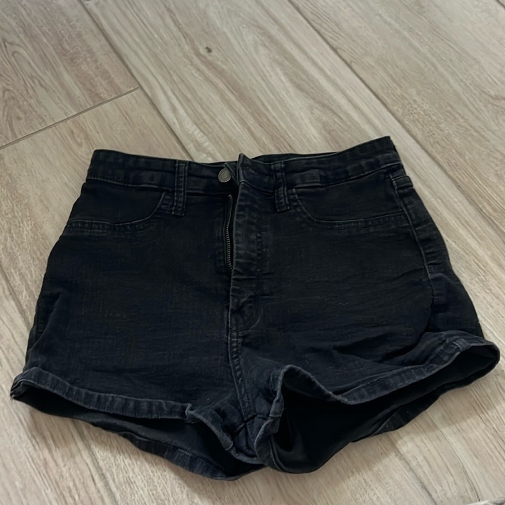 Black high rise jeans!